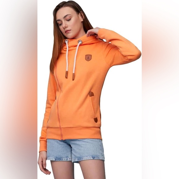 Wanakome Athena asymmetrical zipup hoodie in Sanguine NWT Small - Picture 2 of 2